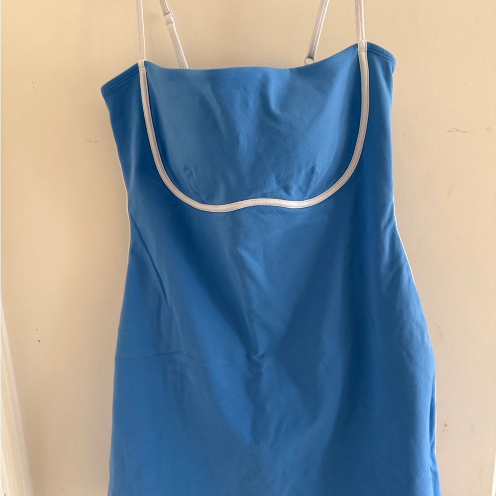 ALO Crystal Clear Blue Airbrush
Streamlined Dress - Picture 4 of 6